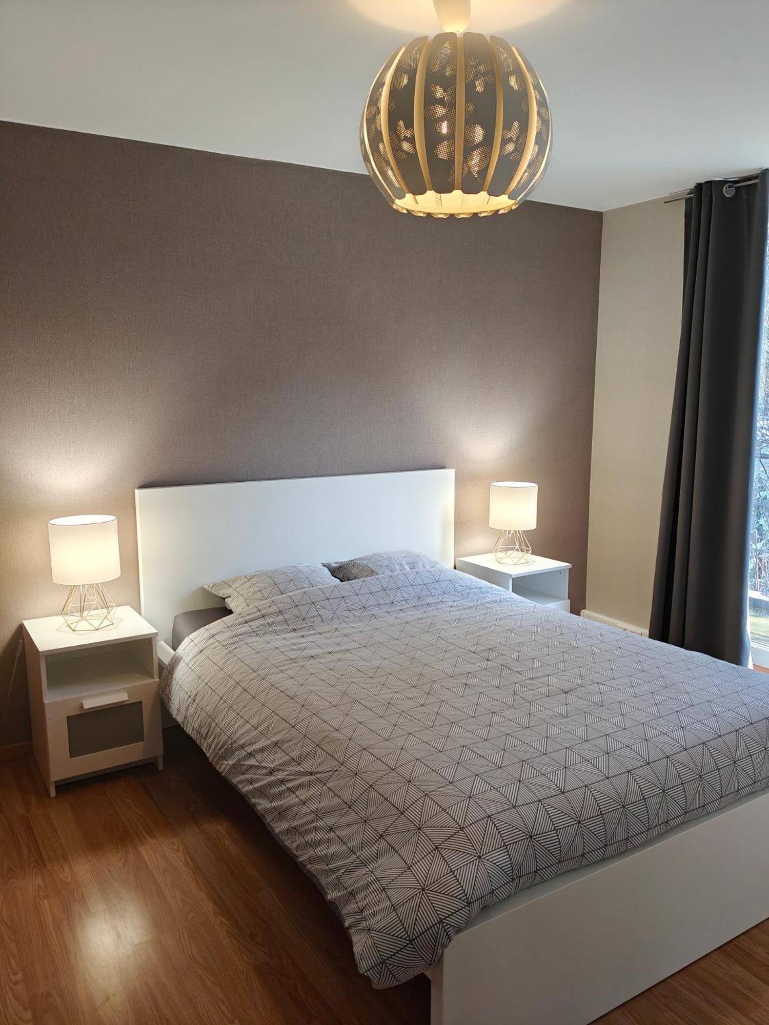 Loft Paisible Sur Les Hauteurs Du Centre Ville Spa Ngoại thất bức ảnh